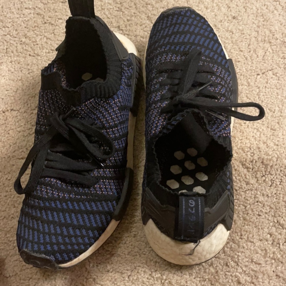 Women Adidas.